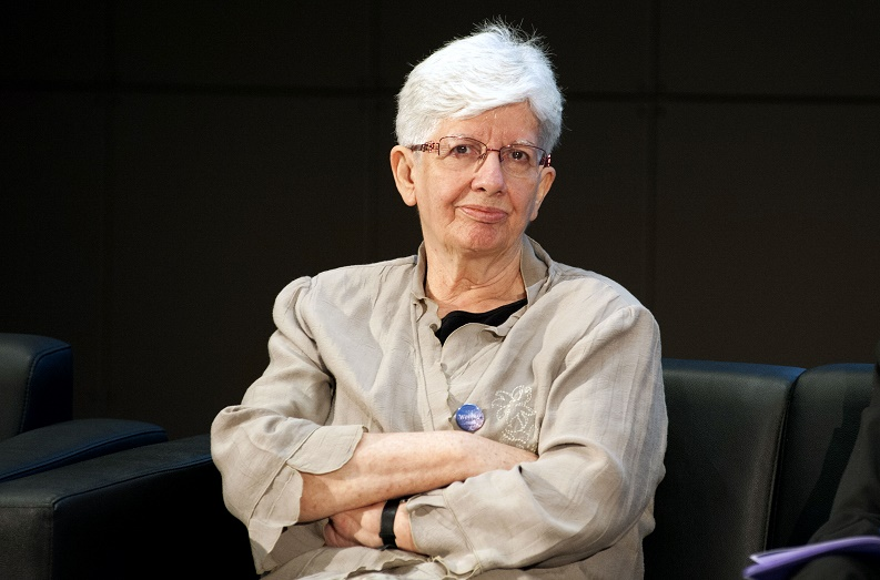 Nicole EL KAROUI